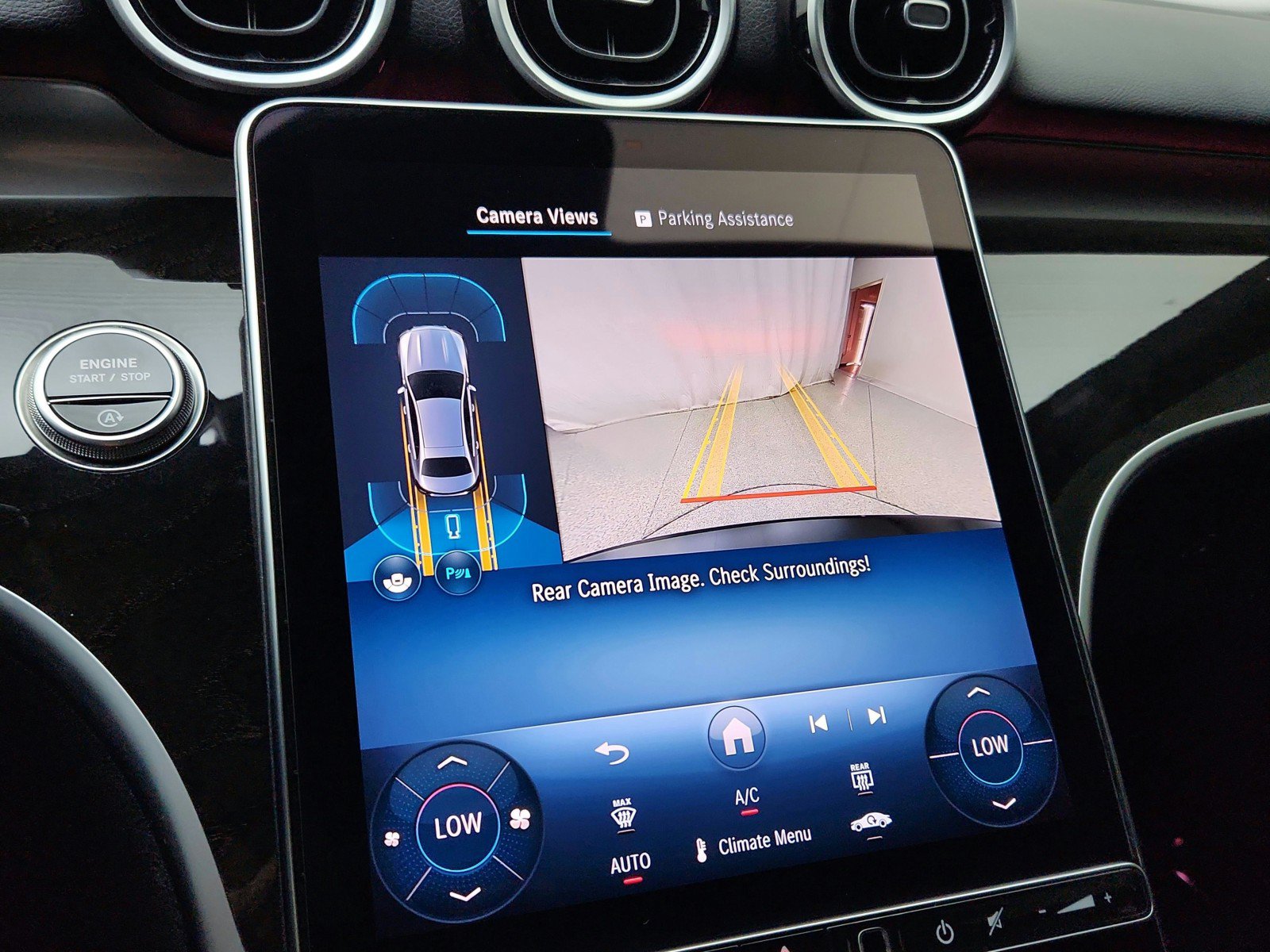 Used 2025 Mercedes-Benz C 300 Sedan image 25