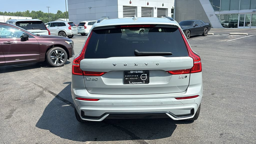Certified 2025 Volvo XC60 B5 Plus AWD/4WD image 26