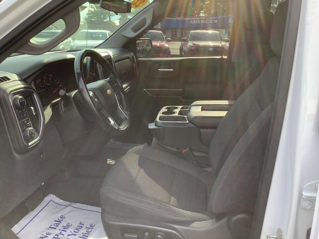 Used 2022 Chevrolet Silverado 1500 LT image 10