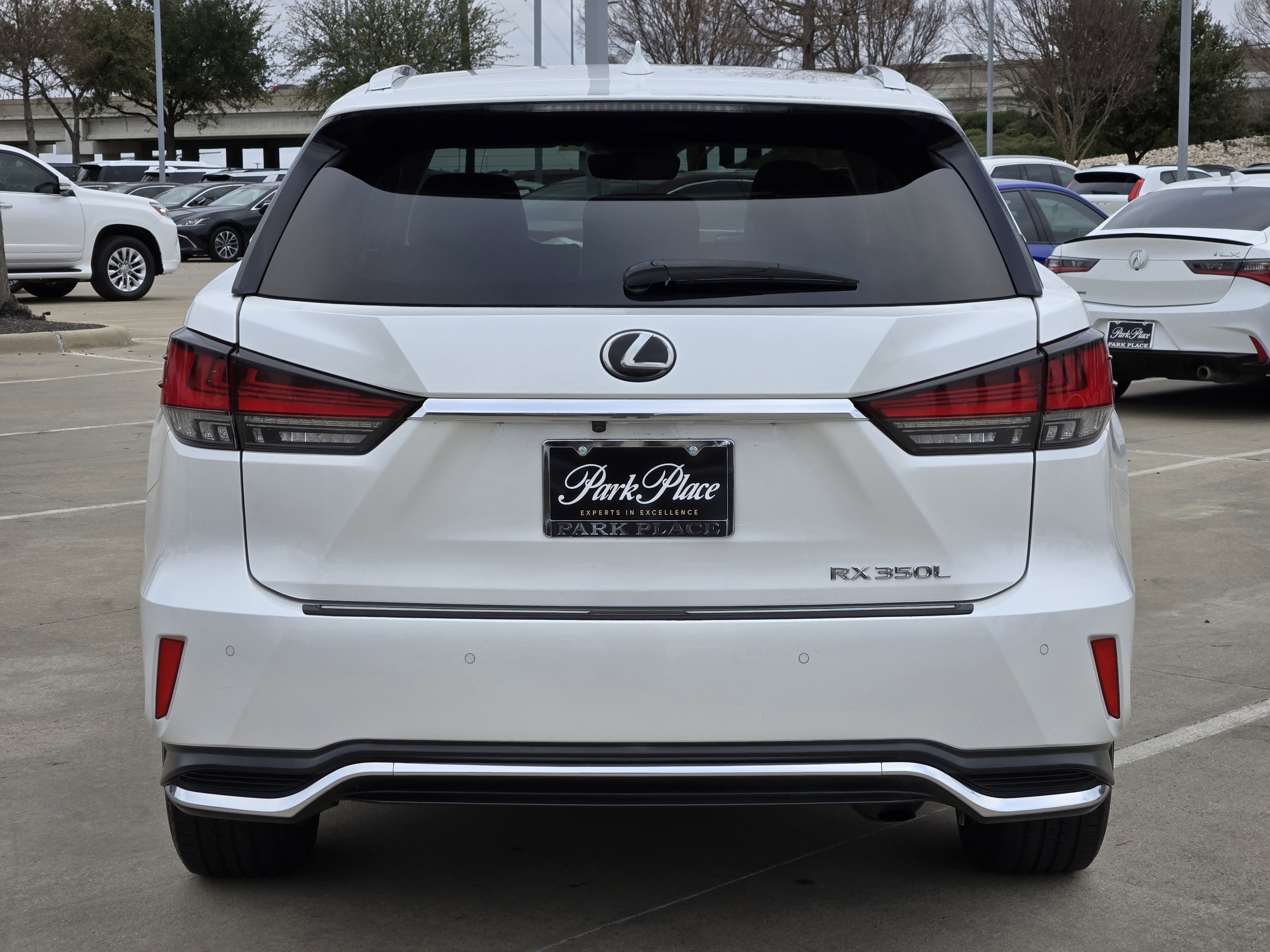 Used 2020 Lexus RX 350L Luxury image 18
