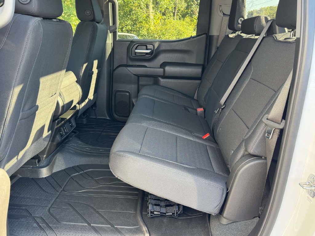 New 2026 Chevrolet Silverado 1500 Custom AWD/4WD image 17
