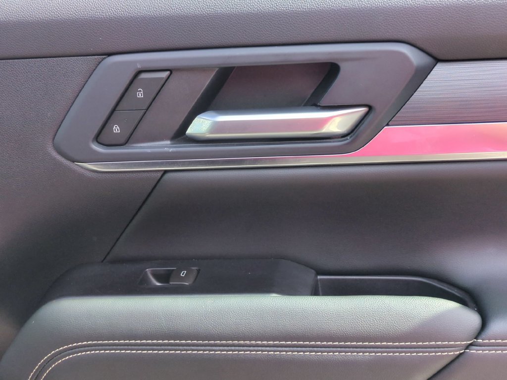 Used 2026 GMC Terrain Elevation FWD image 34