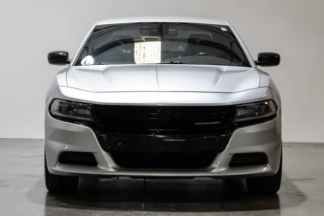 Used 2021 Dodge Charger SXT w/ Blacktop Package RWD image 6