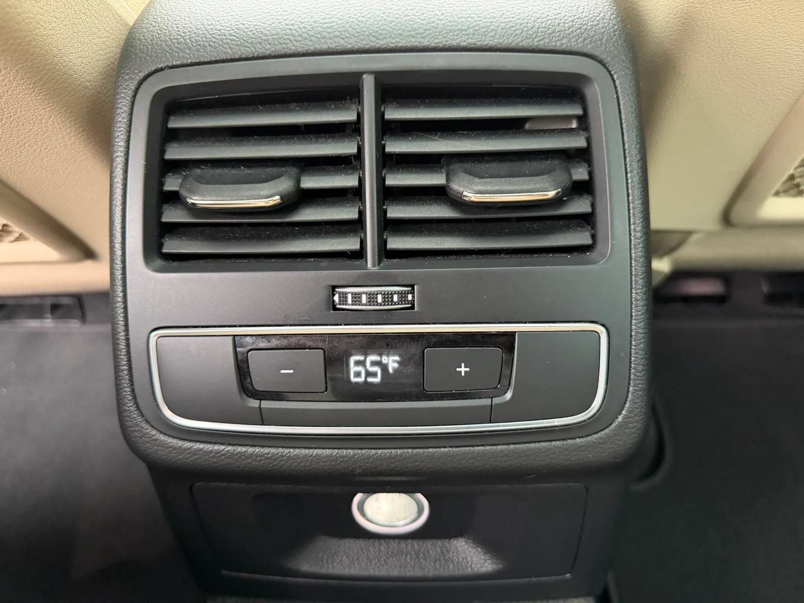 Used 2017 Audi A4 2.0T Ultra Premium w/ Convenience Package FWD image 27
