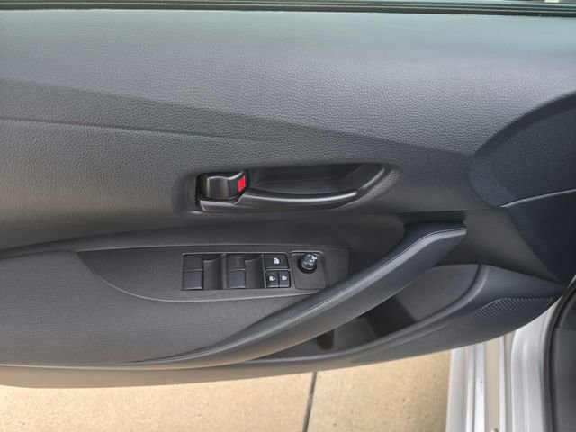 Used 2026 Toyota Corolla LE FWD image 27