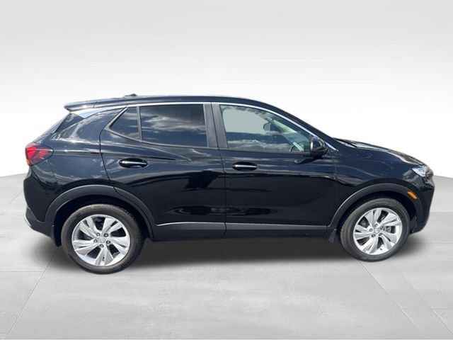 Certified 2026 Buick Encore GX Preferred w/ Comfort Package FWD image 8