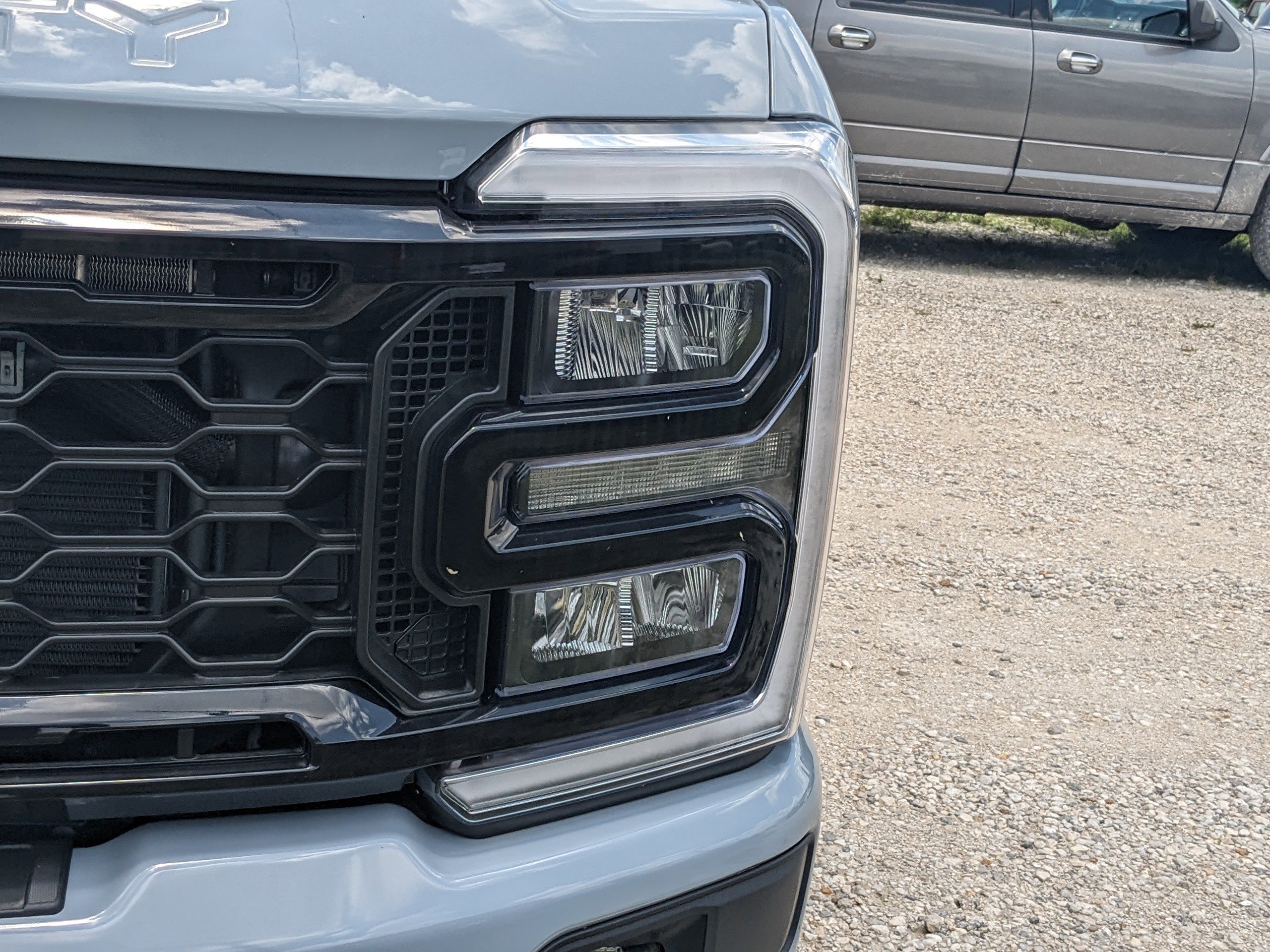 New 2025 Ford F350 Lariat w/ Lariat Ultimate Package image 10