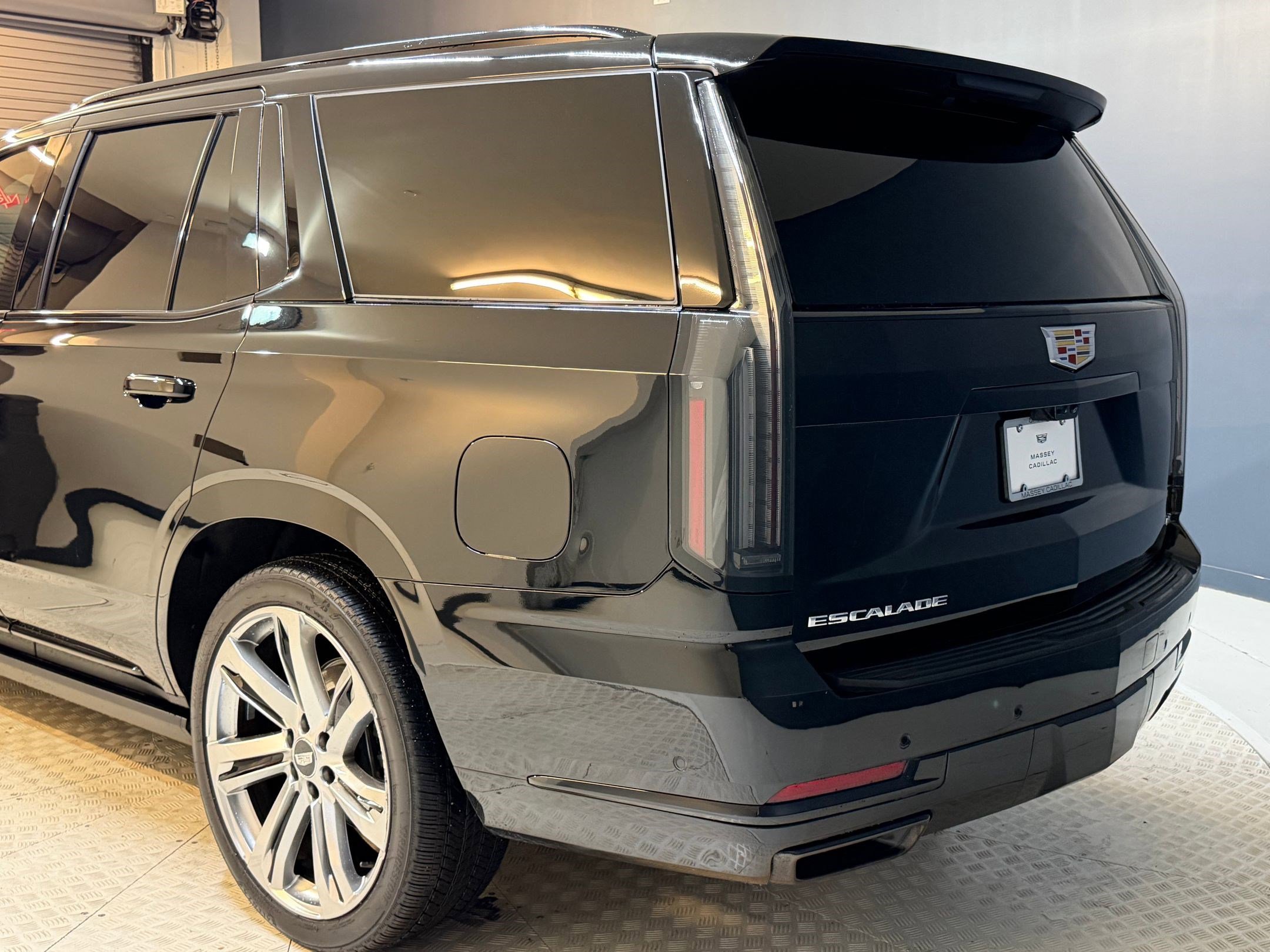 Certified 2025 Cadillac Escalade Sport Platinum image 21