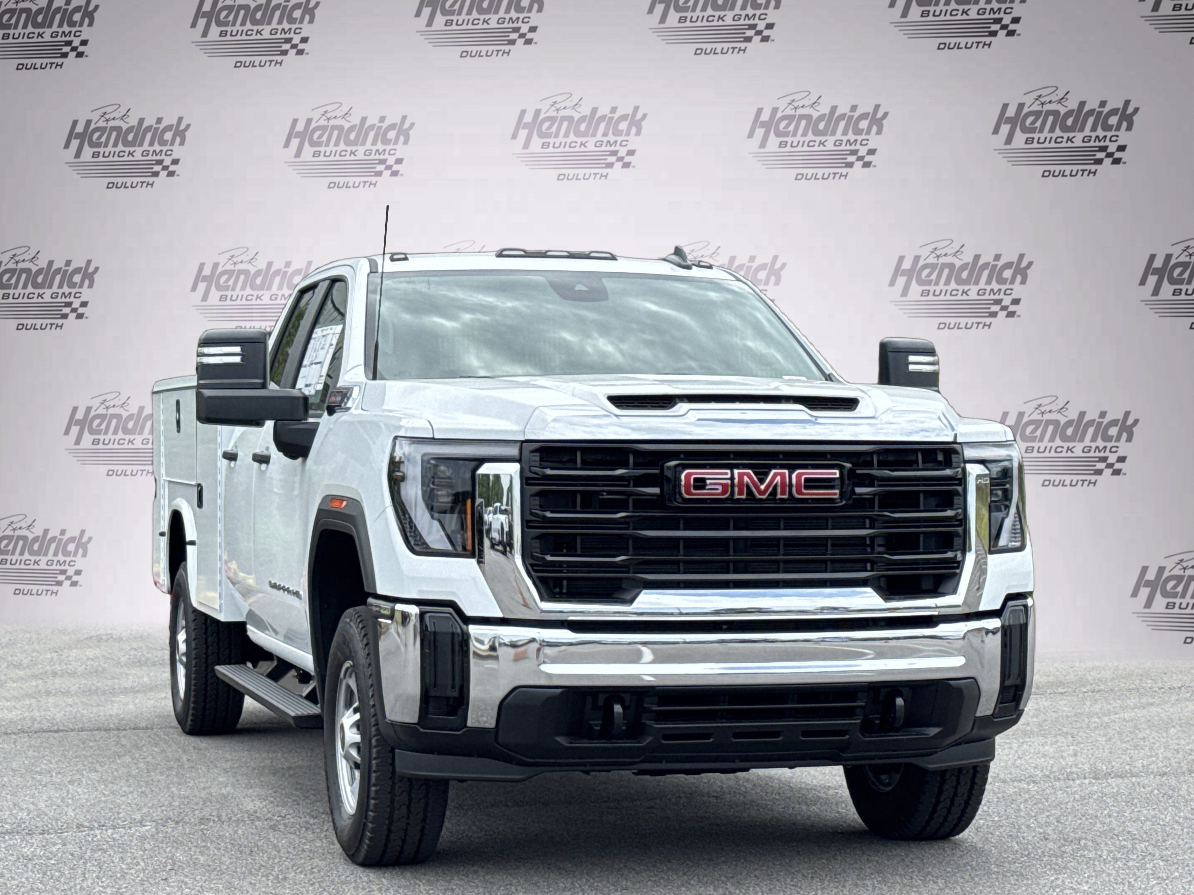 New 2026 GMC Sierra 2500 Pro w/ Convenience Package AWD/4WD image 2