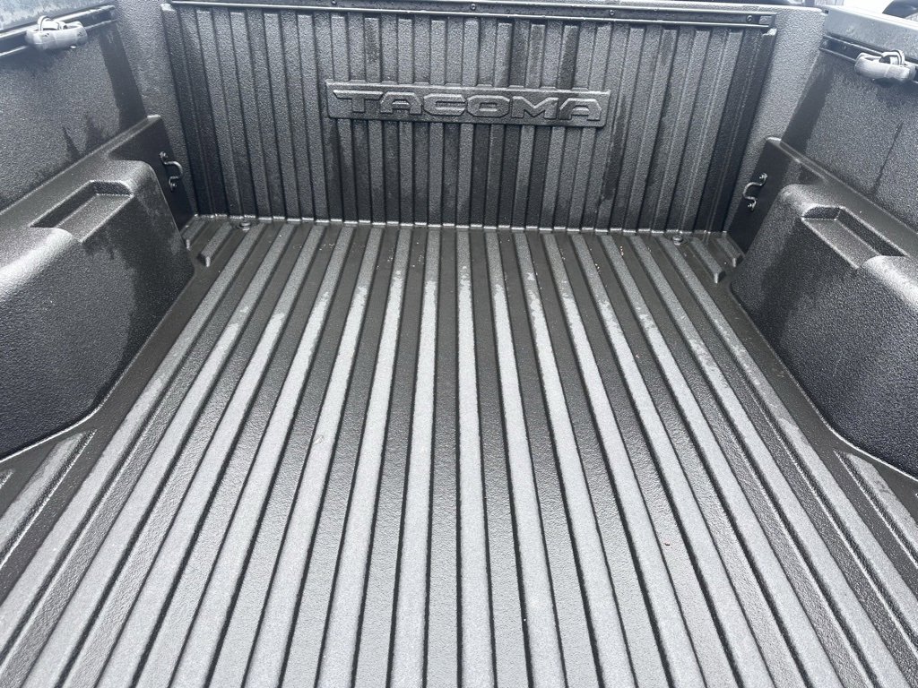 Used 2025 Toyota Tacoma SR5 image 25