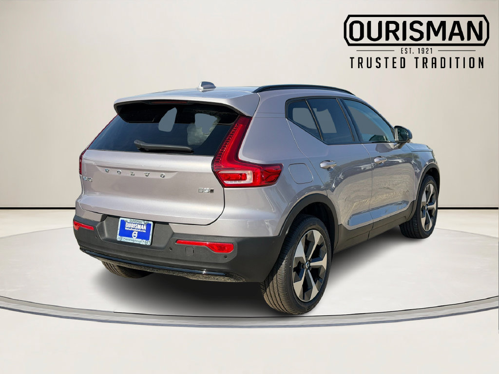 New 2026 Volvo XC40 B5 Plus w/ Climate Package AWD/4WD image 3