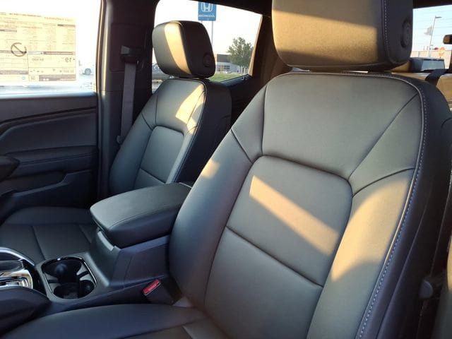 New 2026 Chevrolet Colorado LT w/ LT Convenience Package AWD/4WD image 11