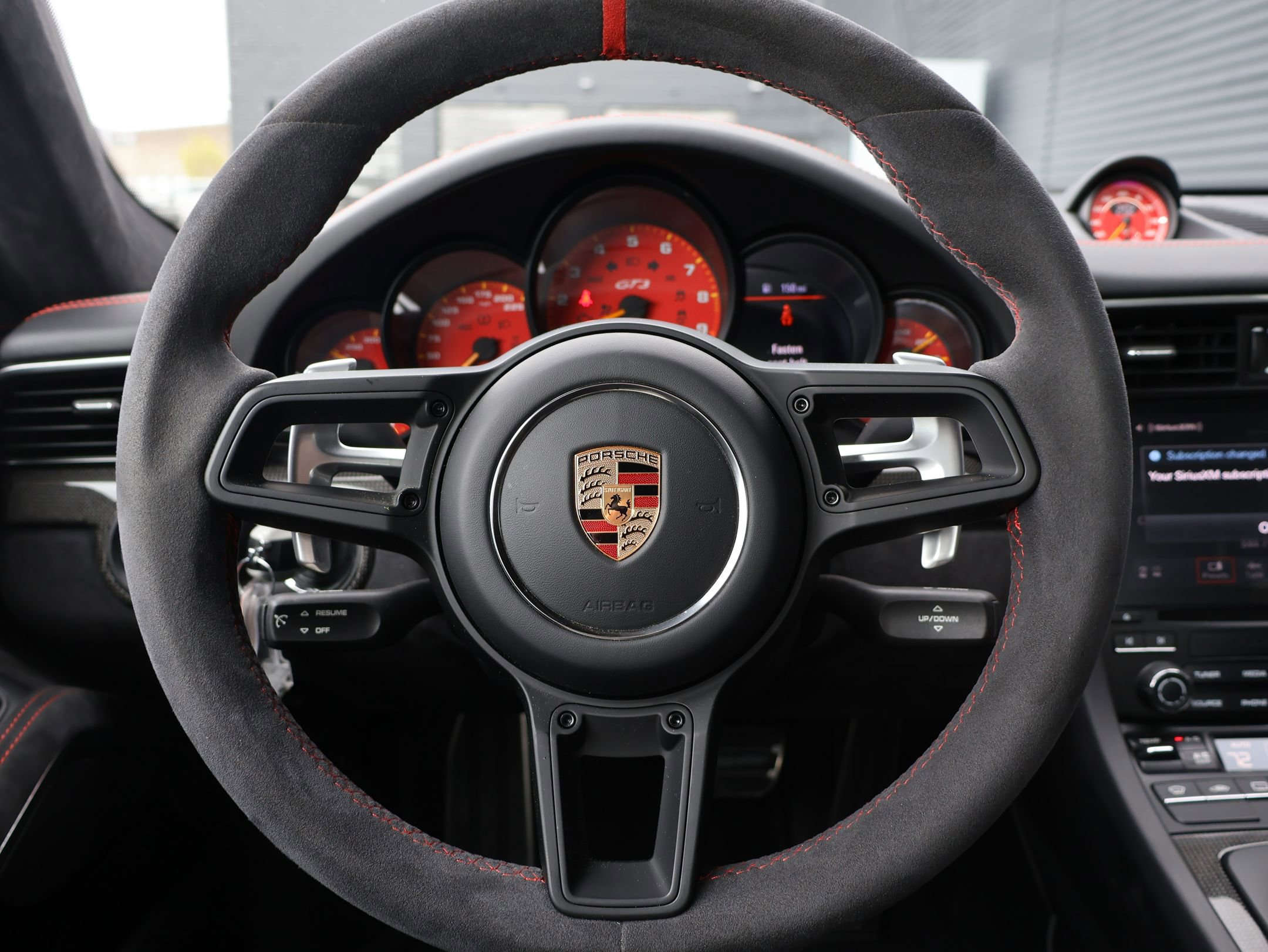 Used 2018 Porsche 911 GT3 RWD image 16