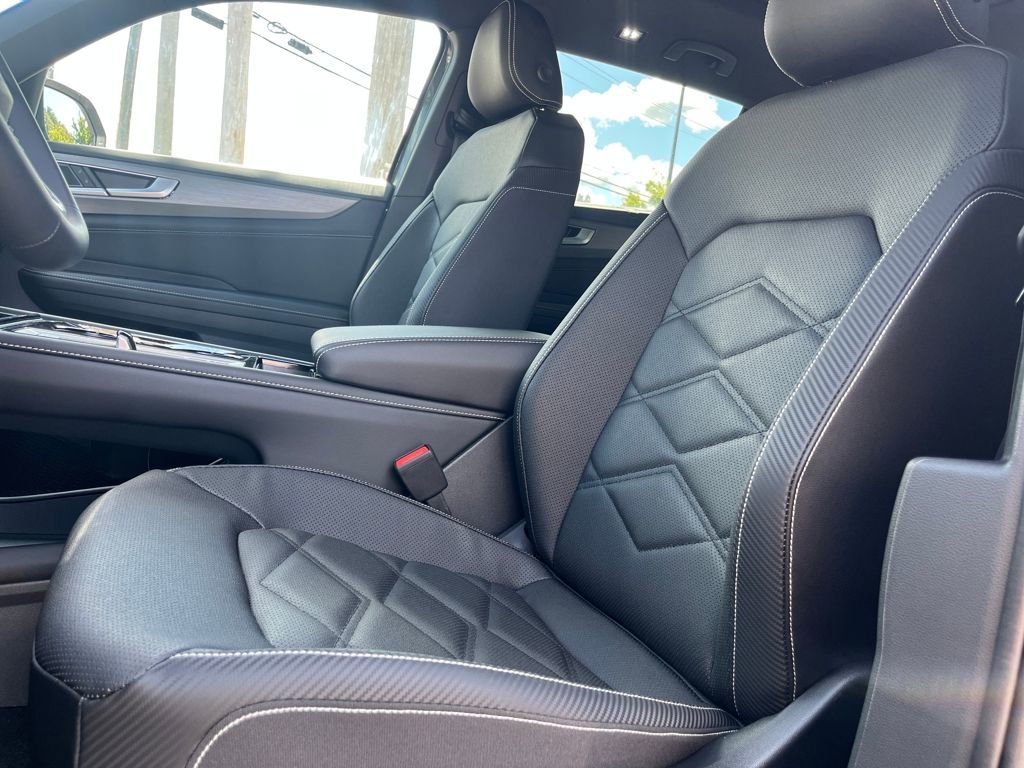 New 2026 Volkswagen Atlas Cross Sport SE image 6