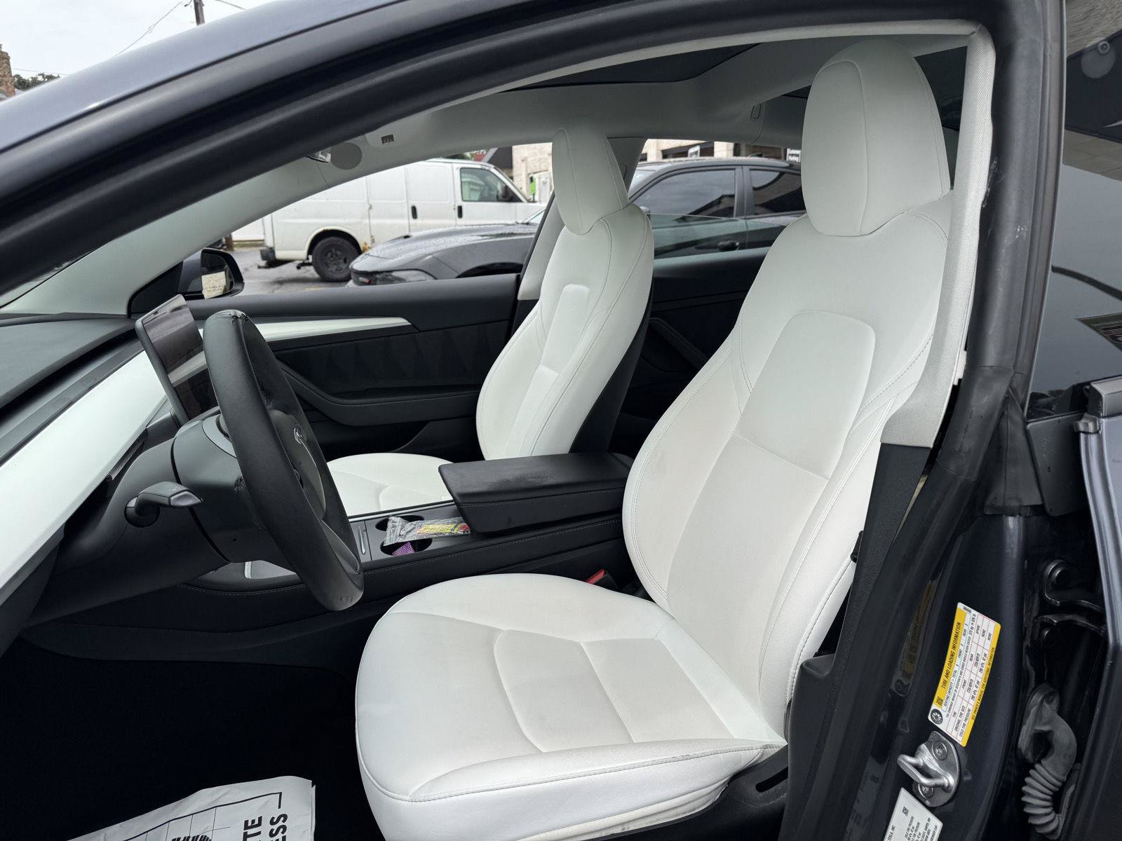 Used 2023 Tesla Model 3 Standard Range RWD image 23