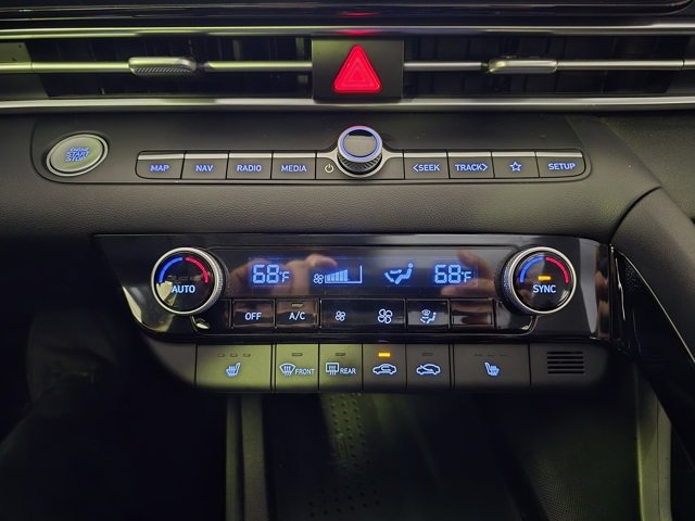 Certified 2023 Hyundai Elantra SEL w/ Convenience Package image 15