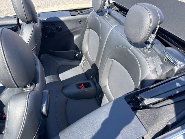 Used 2020 MINI Cooper S image 11