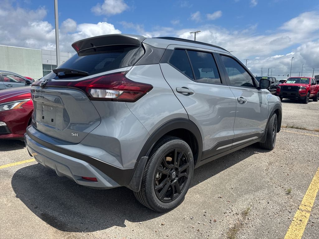 Used 2024 Nissan Kicks SR w/ SR Premium Package FWD image 6