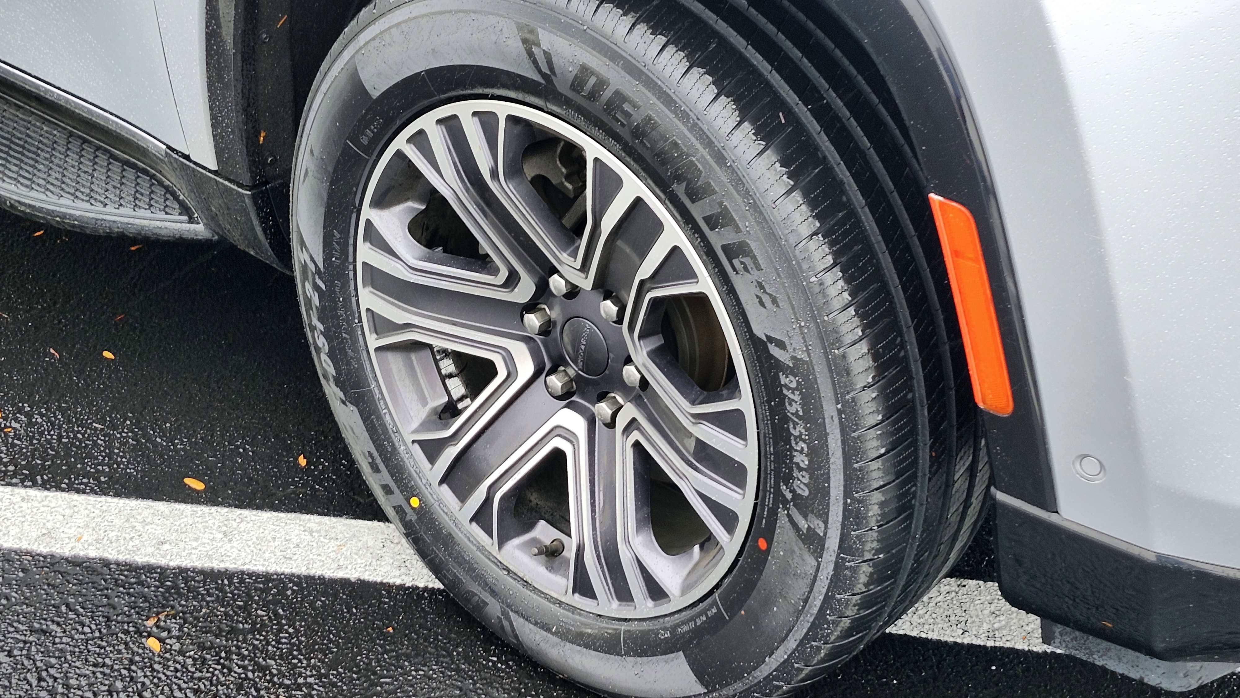 Used 2024 Jeep Wagoneer L Series II w/ Flexible Seating Group image 37