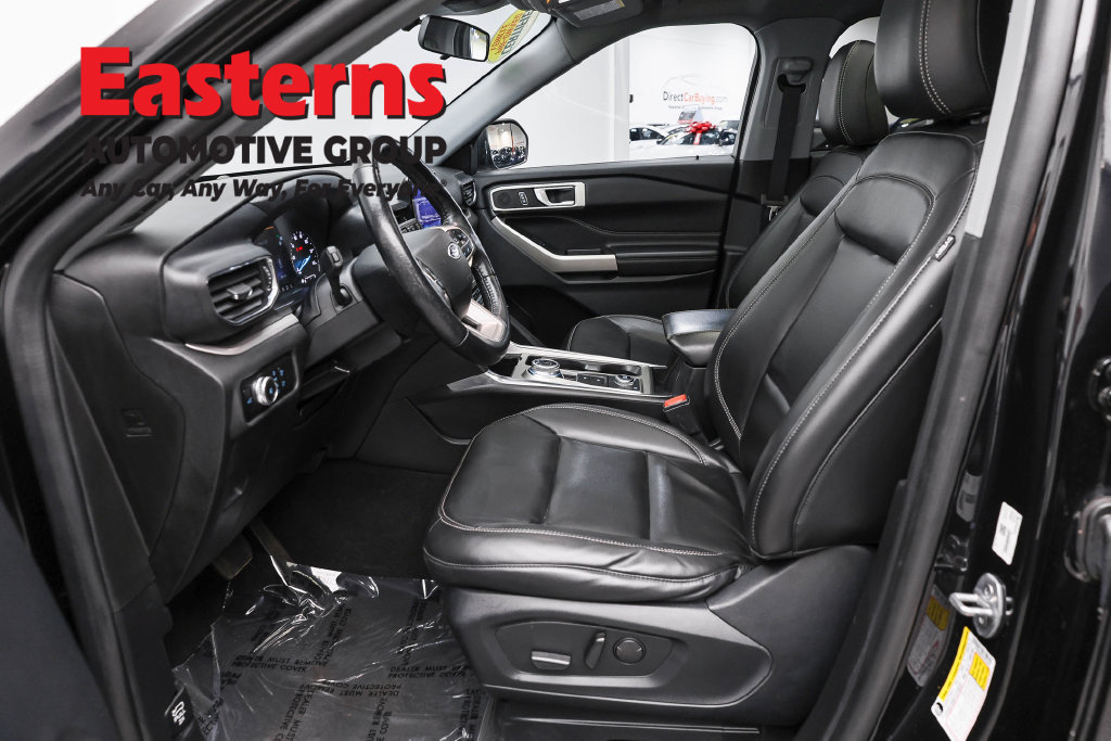 Used 2022 Ford Explorer XLT w/ Equipment Group 202A AWD/4WD image 15