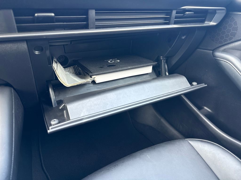 Used 2021 MAZDA MAZDA3 s image 31