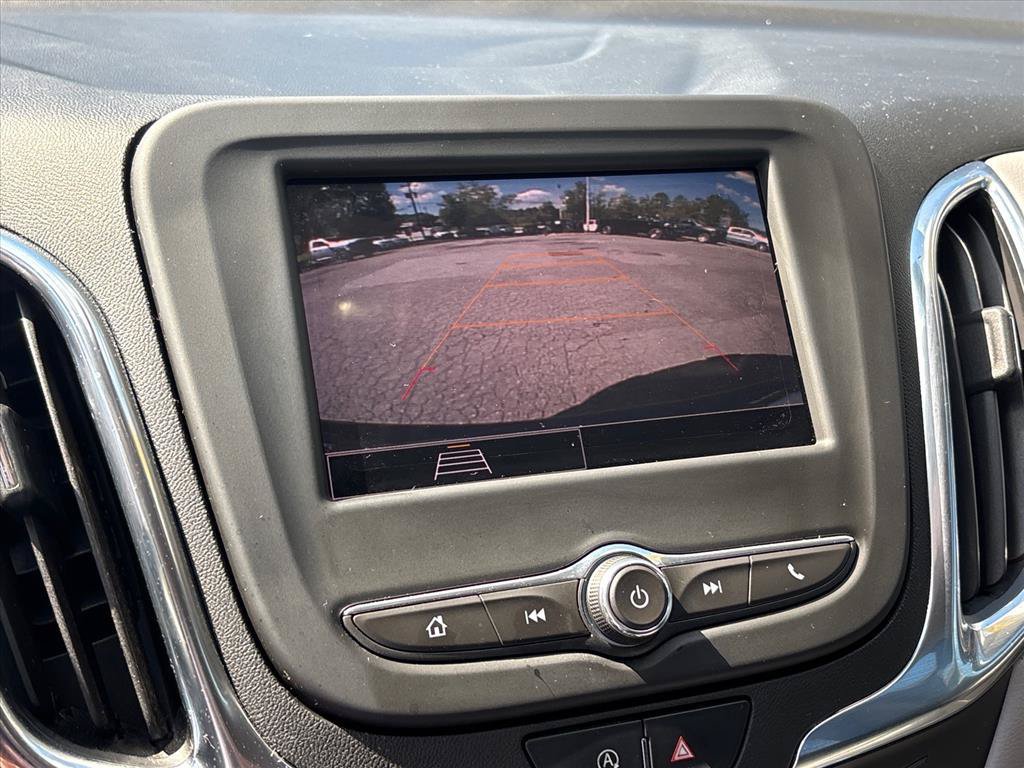Used 2022 Chevrolet Equinox LS AWD/4WD image 11