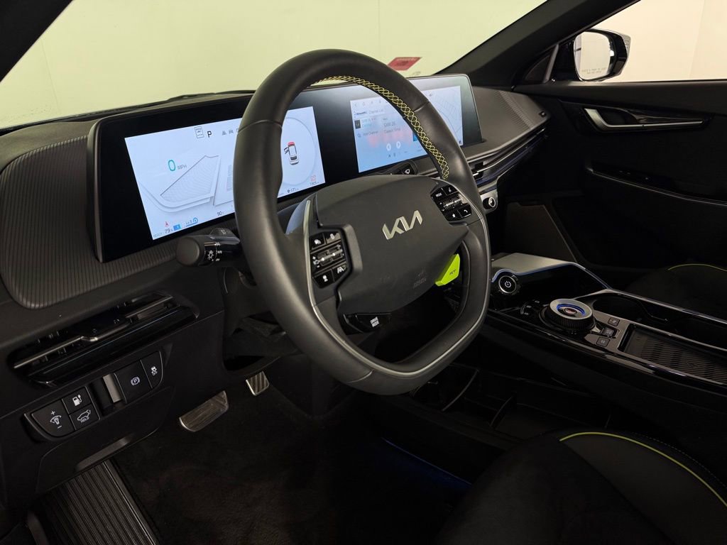 Used 2024 Kia EV6 GT image 22
