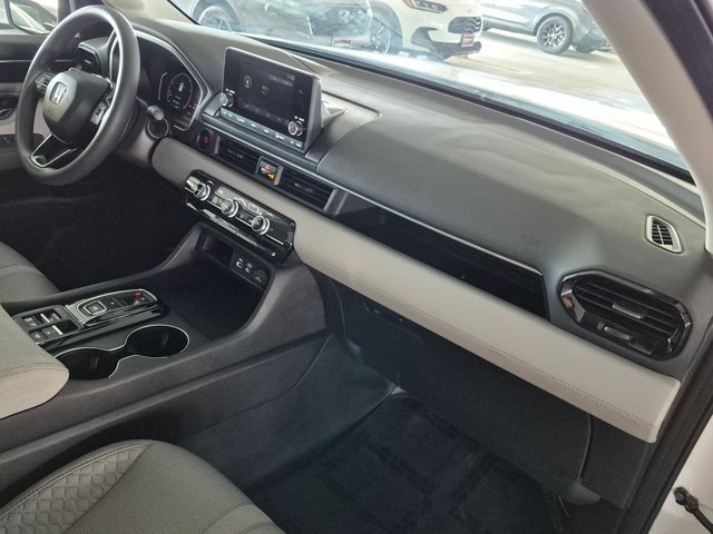 Used 2023 Honda Pilot LX image 23