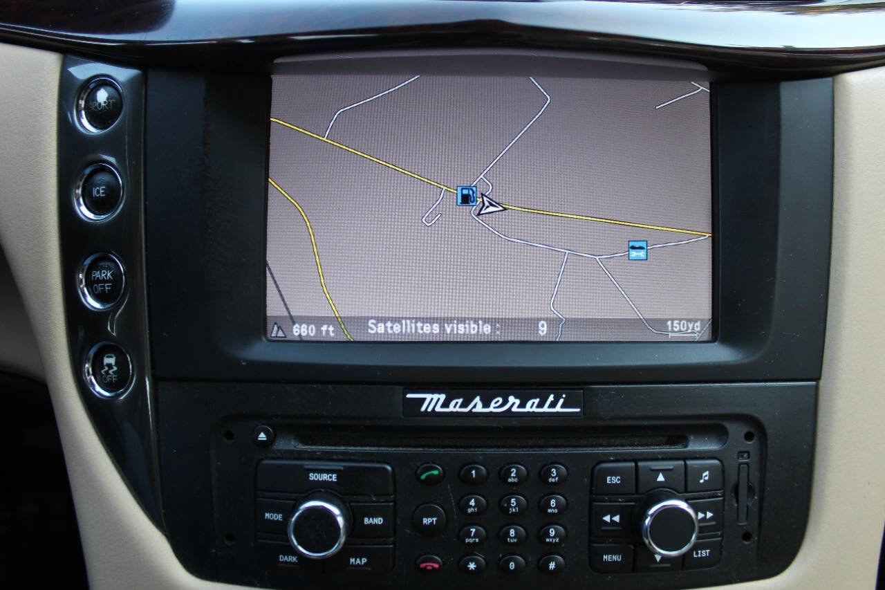 Used 2015 Maserati GranTurismo Convertible image 11