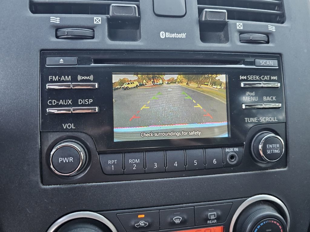 Used 2013 Nissan Leaf S w/ Charger Pkg FWD image 16