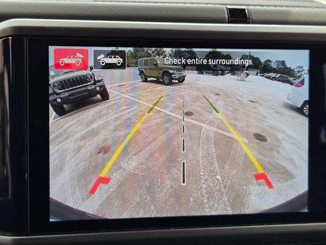 New 2026 Jeep Wrangler Unlimited Sahara AWD/4WD image 20