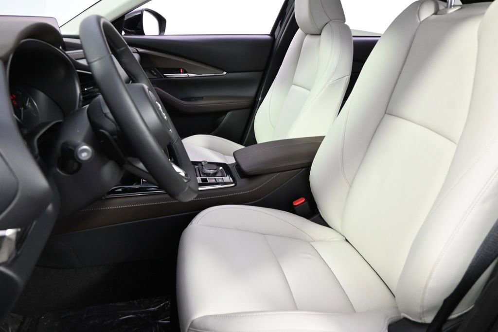 New 2025 MAZDA CX-30 2.5 Turbo w/ Premium Package image 13