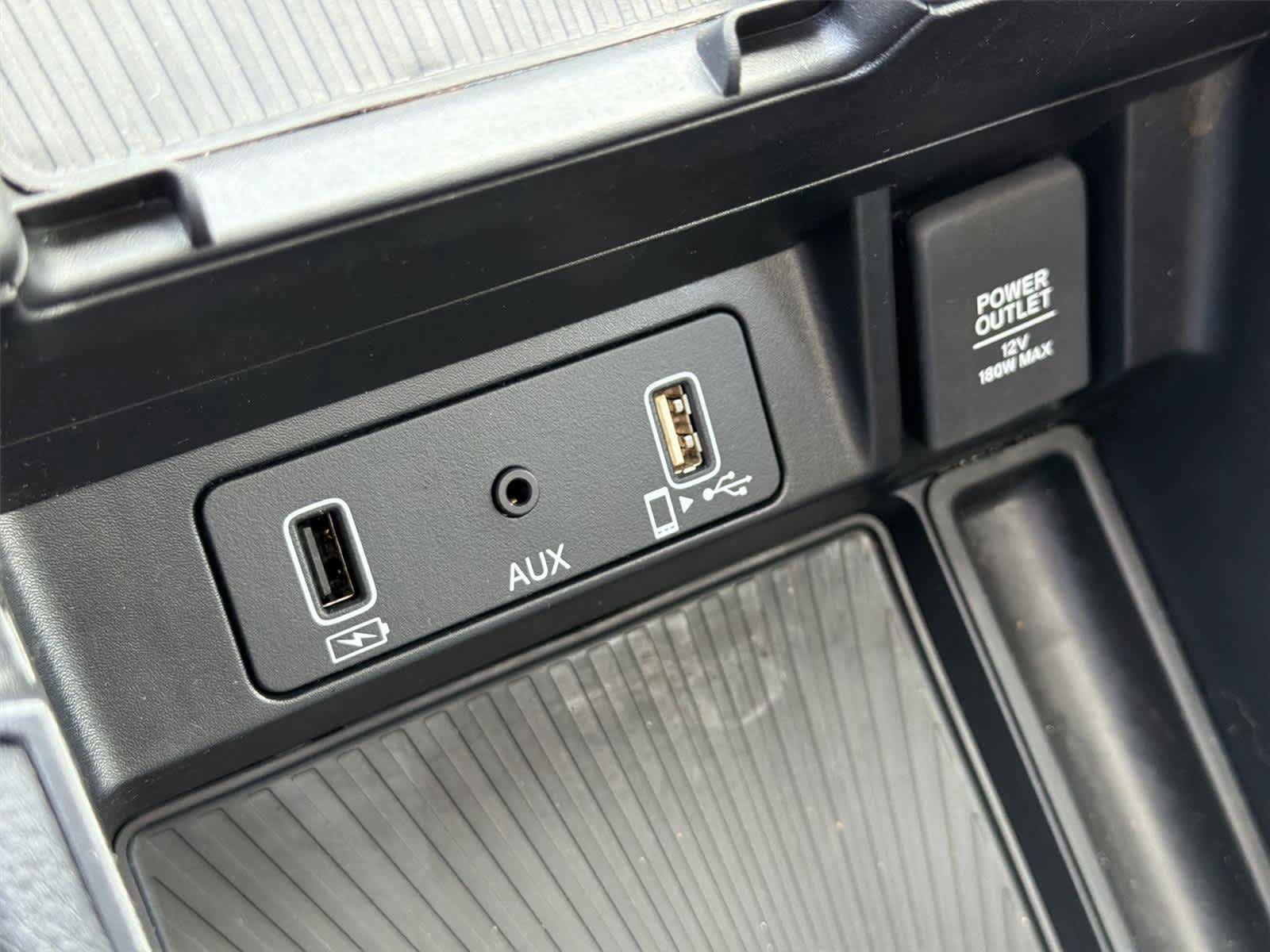 Used 2023 Acura TLX FWD image 38