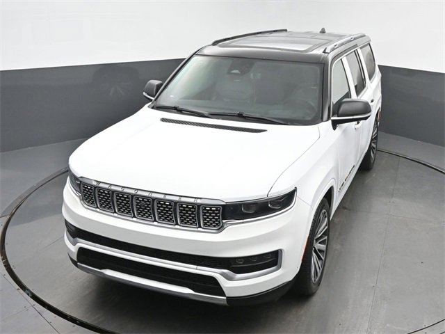 Used 2024 Jeep Grand Wagoneer L Series III image 40