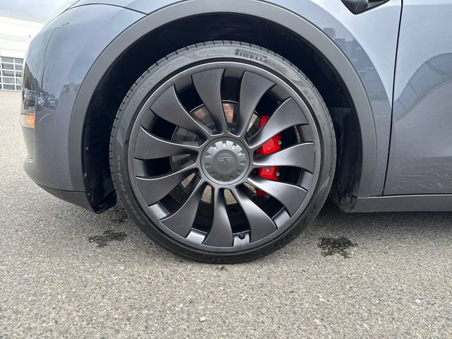Used 2021 Tesla Model Y Performance AWD/4WD image 32