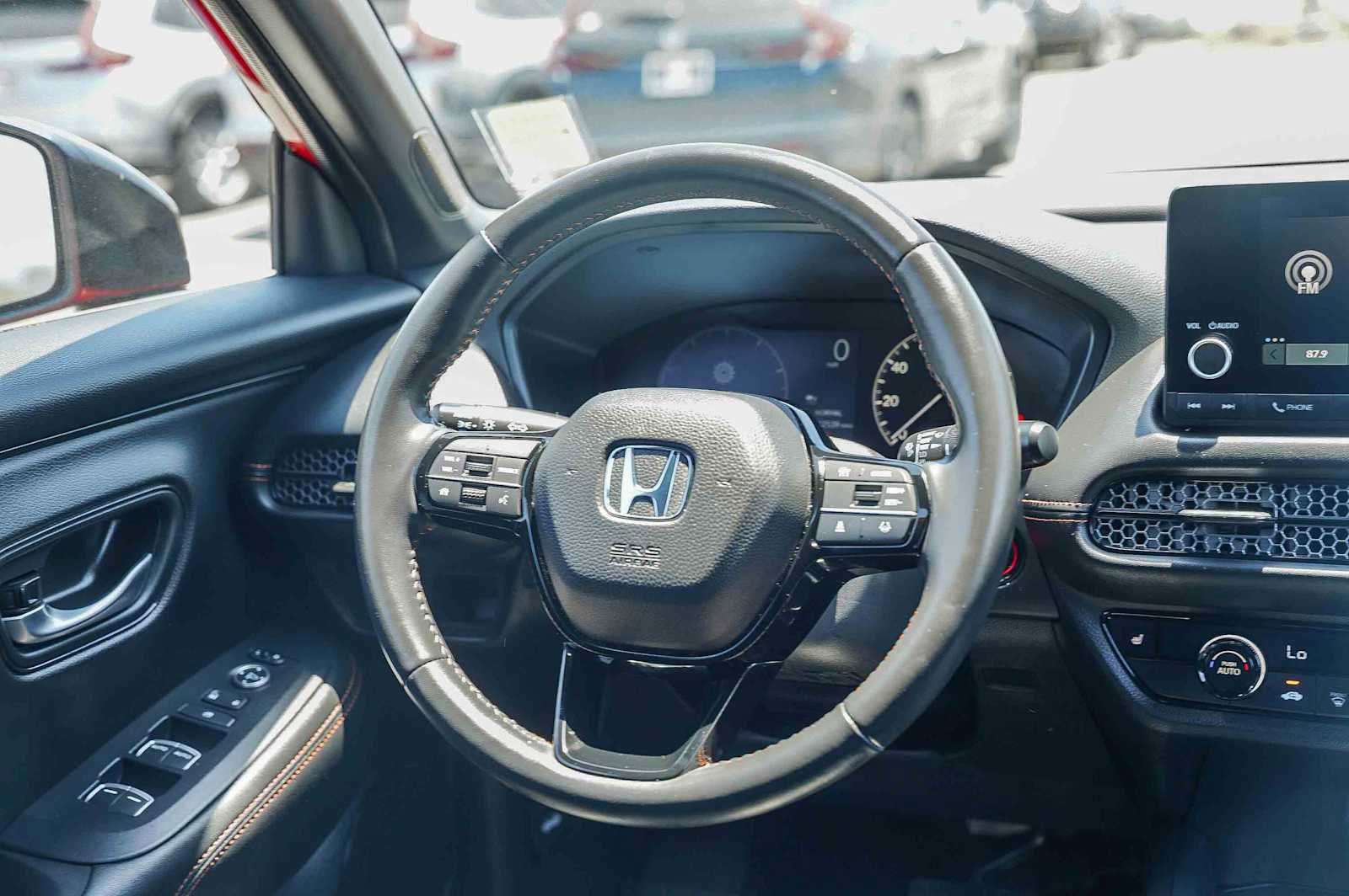 Used 2025 Honda HR-V Sport image 15