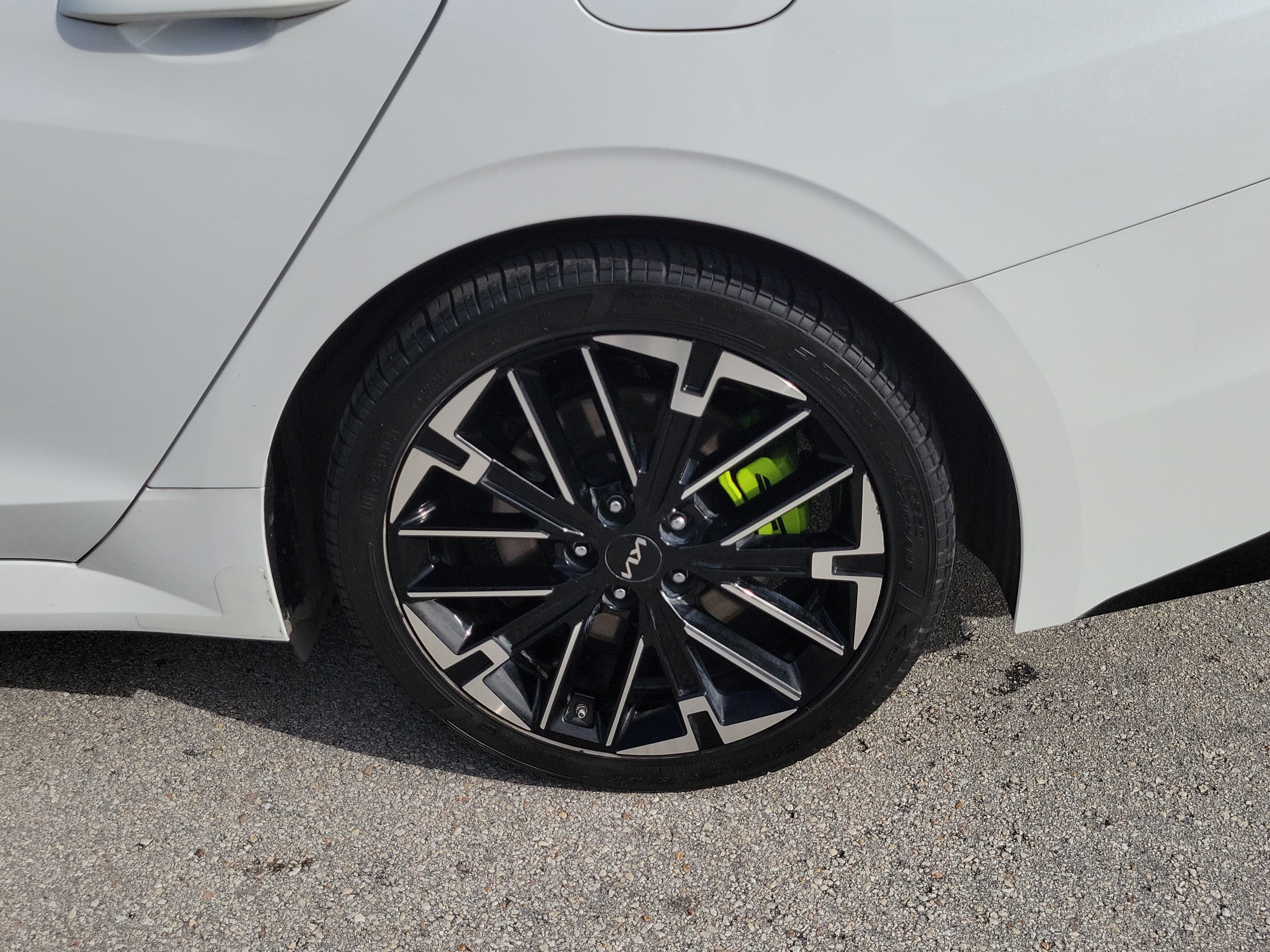 Used 2025 Kia K5 GT FWD image 24
