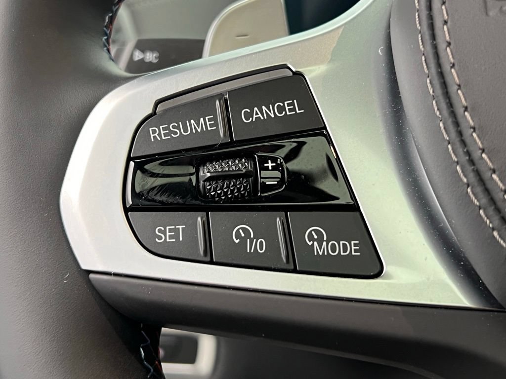 Certified 2026 BMW X7 M60i AWD/4WD image 19