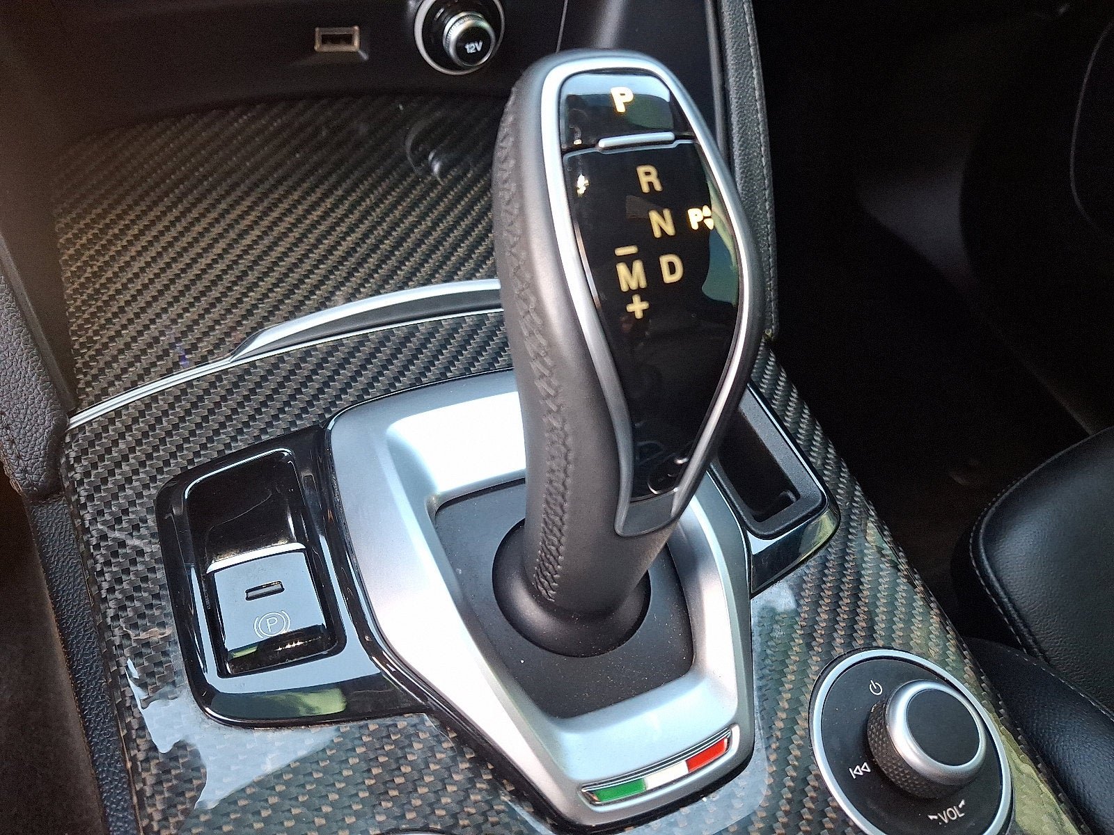 Used 2022 Alfa Romeo Stelvio Quadrifoglio w/ Active Assist Plus Package AWD/4WD image 15