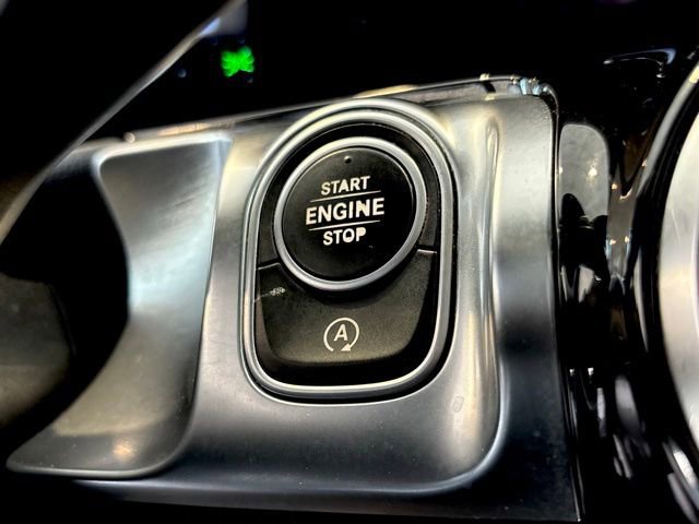 Certified 2020 Mercedes-Benz GLB 250 image 25