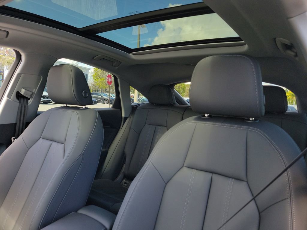 New 2025 Audi Q5 2.0T Premium Plus image 15