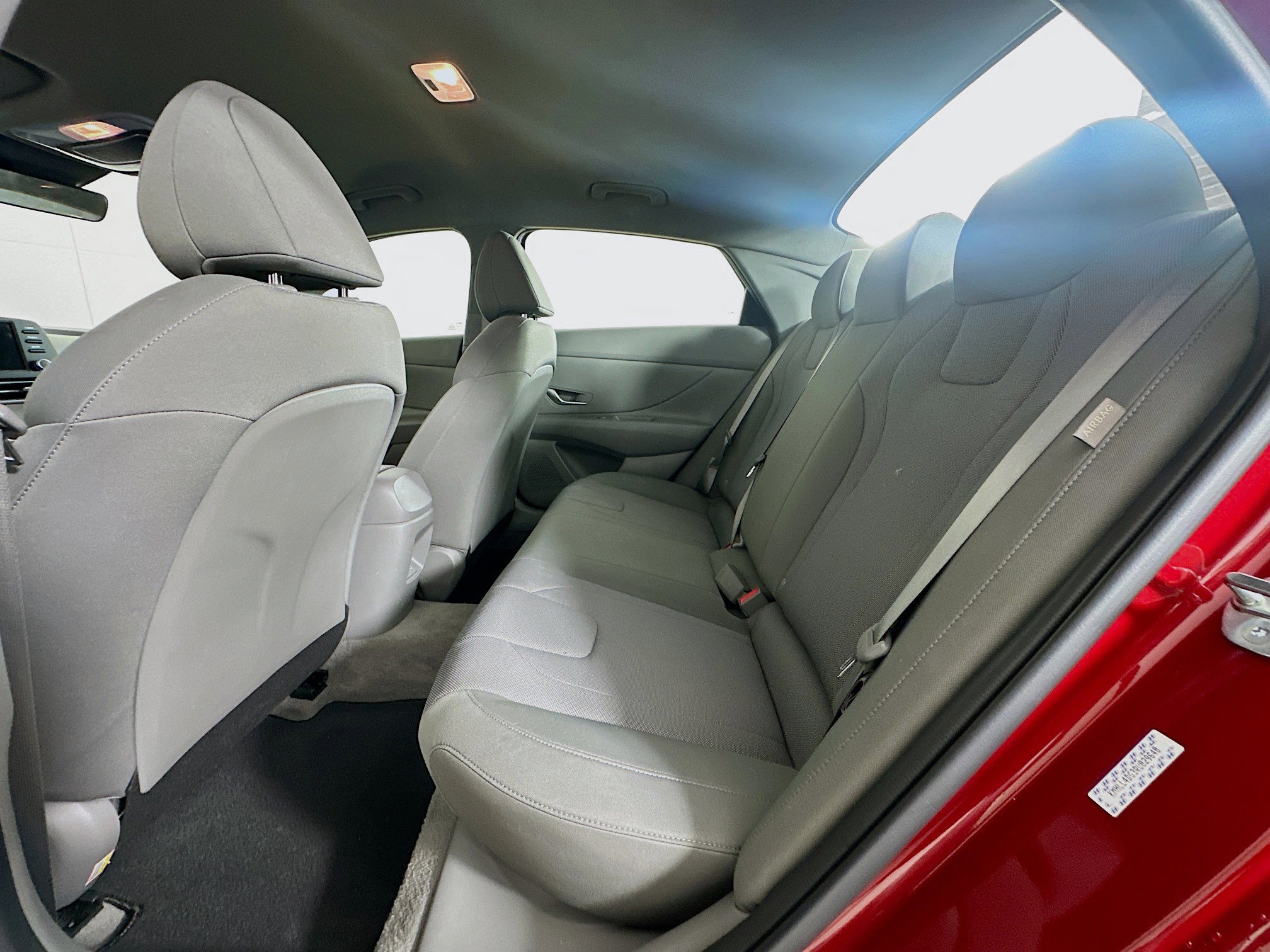 Used 2024 Hyundai Elantra SE FWD image 26