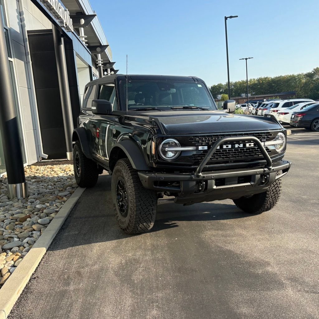 Used 2023 Ford Bronco Wildtrak AWD/4WD image 4