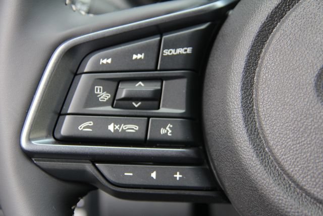Used 2025 Subaru Forester Limited AWD/4WD image 21