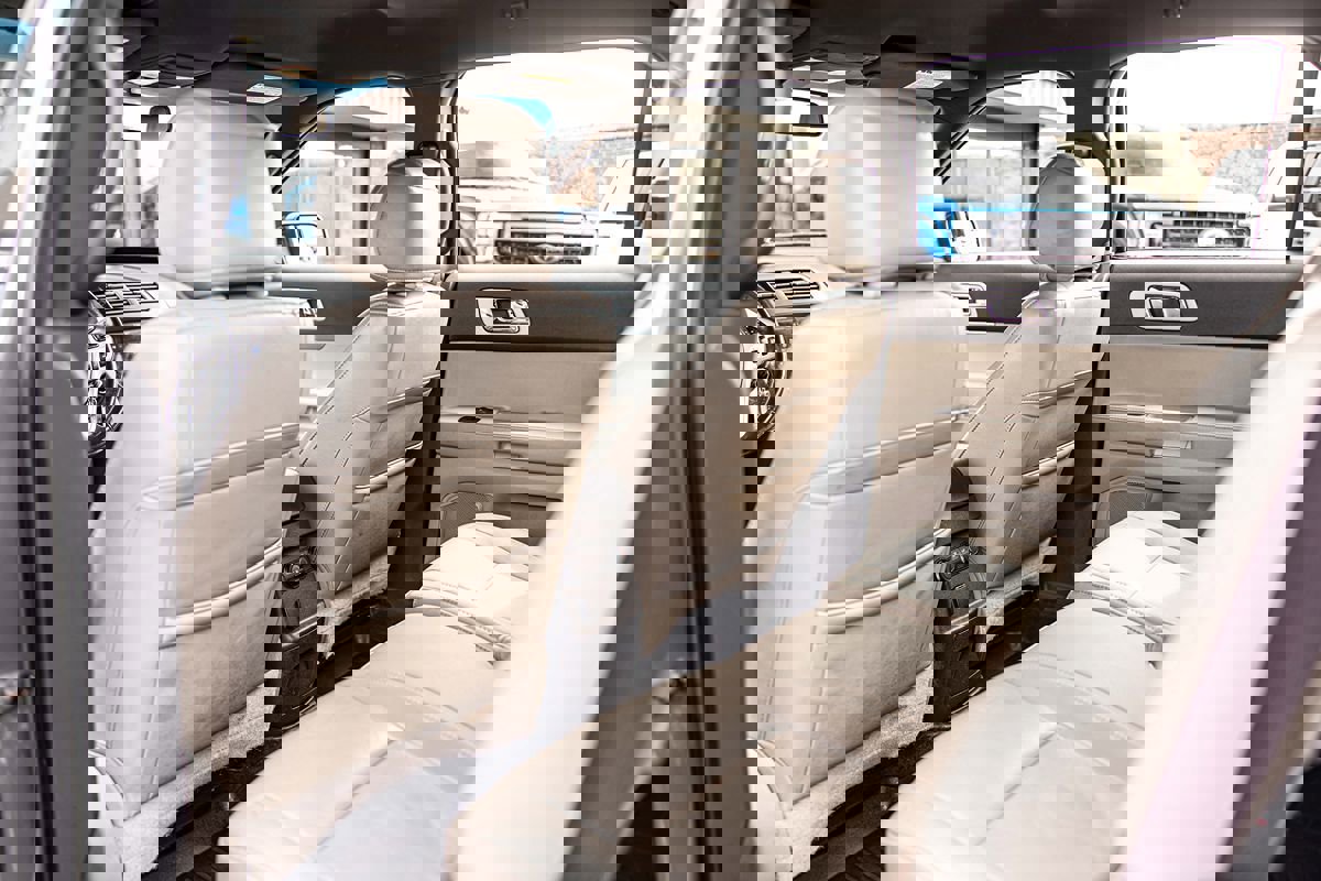 Used 2011 Ford Explorer XLT w/ 202A Rapid Spec Order Code image 32