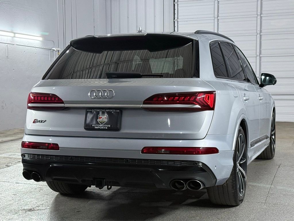Used 2021 Audi SQ7 Premium Plus w/ Executive Package image 9