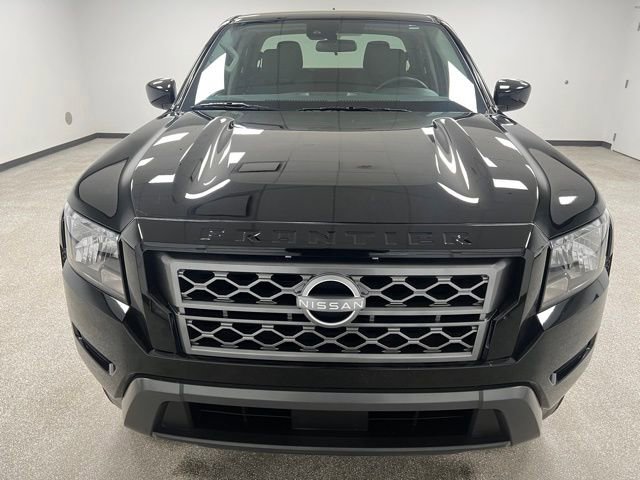 Used 2024 Nissan Frontier SV w/ Technology Package image 3