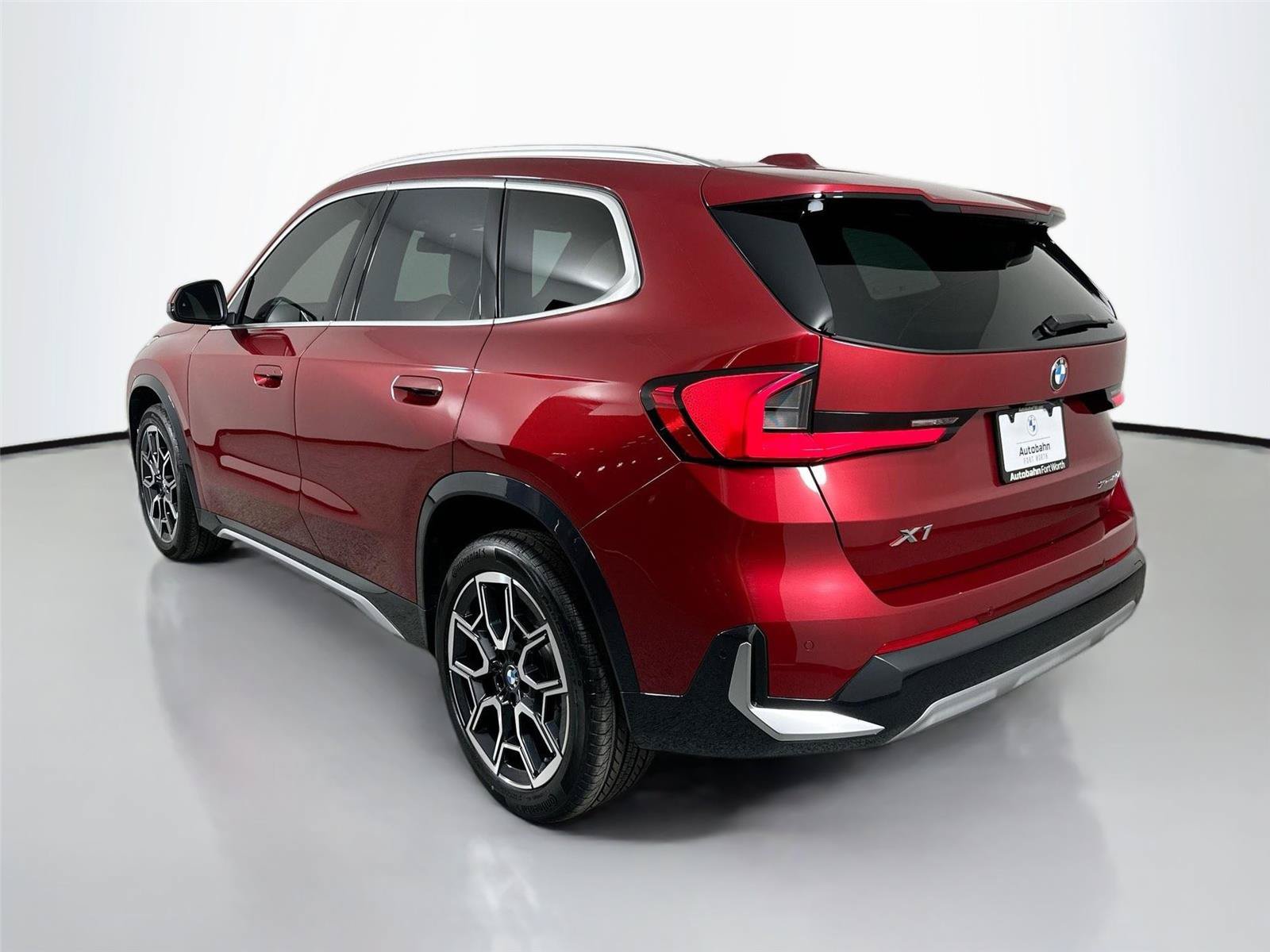 New 2026 BMW X1 xDrive28i w/ Convenience Package AWD/4WD image 13