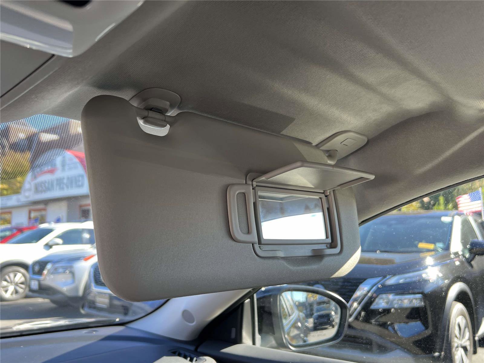 Certified 2023 Nissan Sentra SR w/ Trunk Package image 40