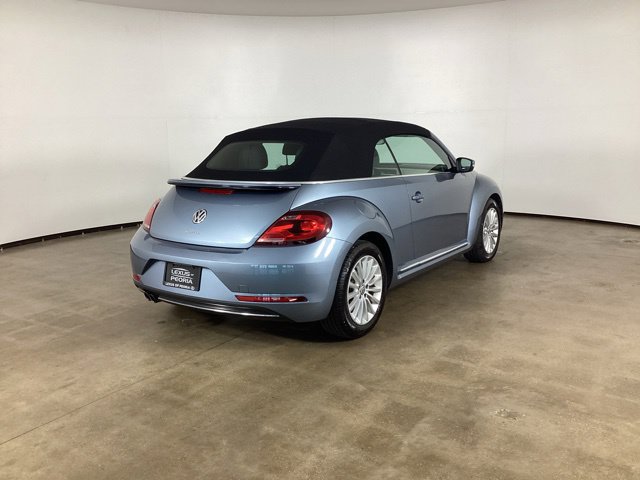 Used 2019 Volkswagen Beetle 2.0T SE FWD image 5